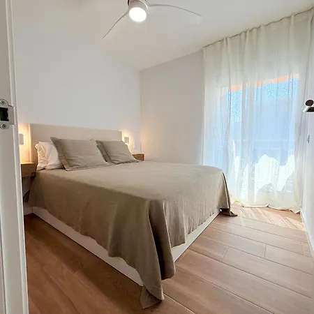 Lyra شقة L' Escala